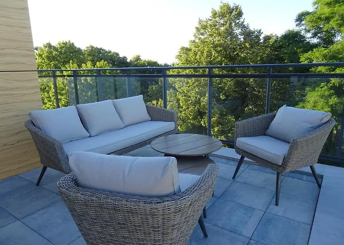 Vip W Parku Nad Zatoka Пуцк